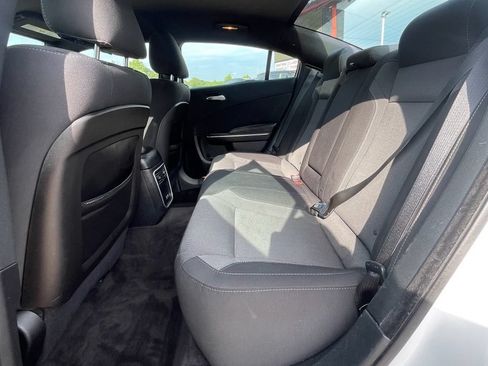 Used 2018 Dodge Charger SXT Plus RWD image 28