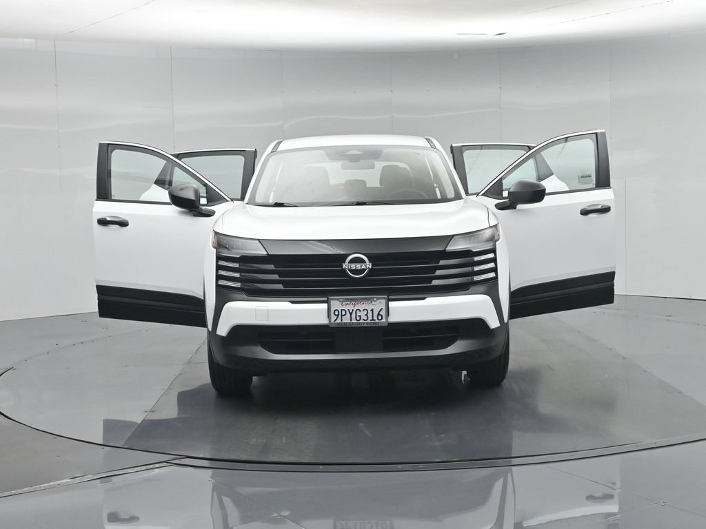 Used 2025 Nissan Kicks S FWD image 30
