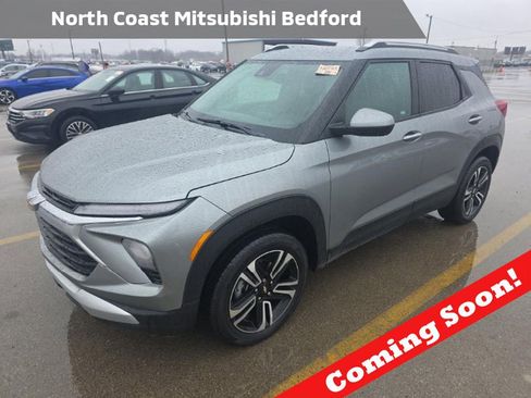 Used 2024 Chevrolet TrailBlazer LT w/ Convenience Package image 1