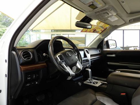 Used 2019 Toyota Tundra Limited image 15
