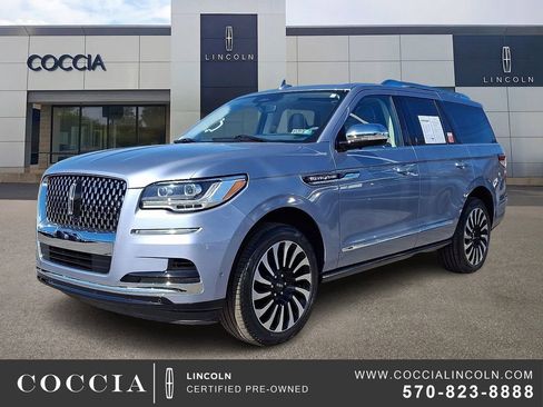 Certified 2024 Lincoln Navigator Black Label image 1