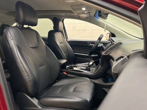 Used 2016 Ford Edge Titanium w/ Equipment Group 301A AWD/4WD image 10