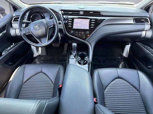 Used 2019 Toyota Camry SE image 15