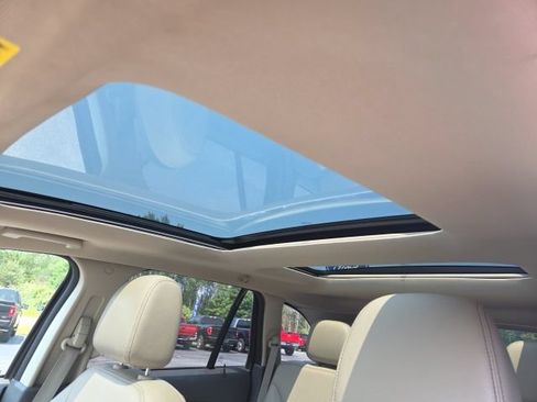 Used 2013 Ford Edge SEL AWD/4WD image 16