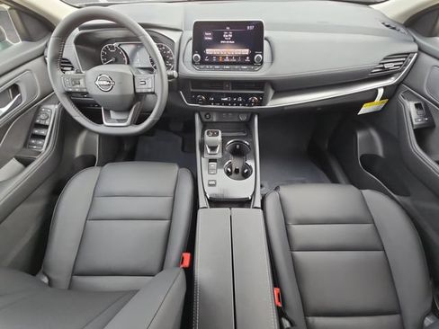 New 2026 Nissan Rogue Dark Armor FWD image 20