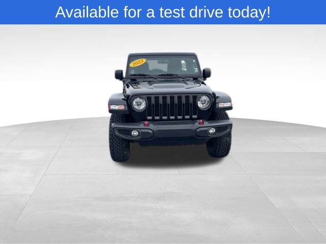 Used 2023 Jeep Wrangler Unlimited Rubicon w/ Cold Weather Group AWD/4WD image 3