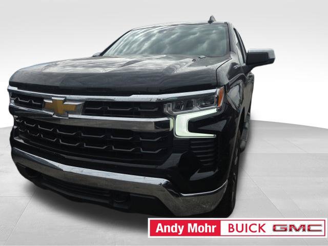 Used 2025 Chevrolet Silverado 1500 LT AWD/4WD image 4