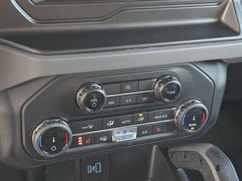 Used 2022 Ford Bronco Big Bend image 22