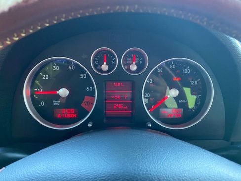 Used 2002 Audi TT 1.8T image 22