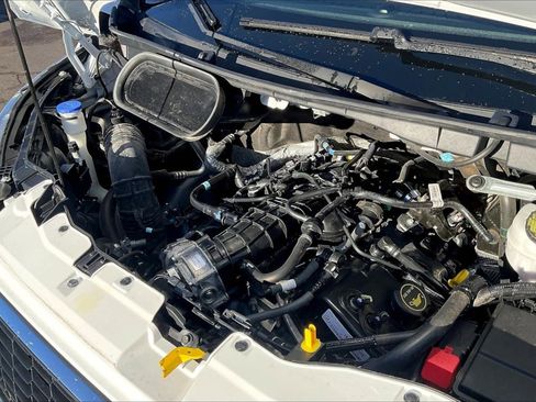 Used 2023 Ford Transit 350 XLT image 10