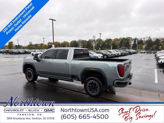 Used 2024 GMC Sierra 2500 Denali Ultimate AWD/4WD image 11