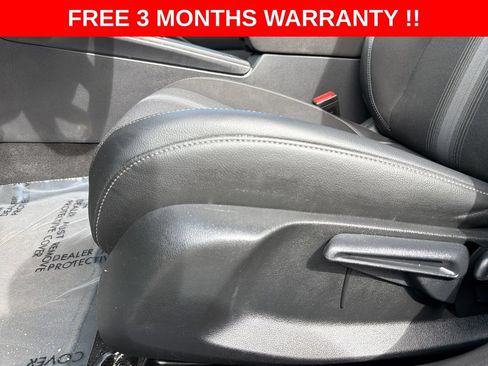 Used 2025 Honda Civic Sport image 13