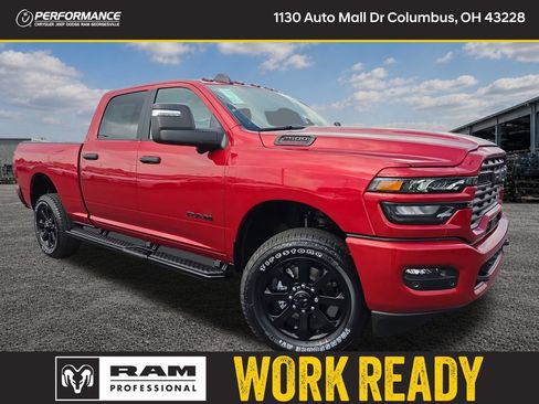 New 2026 RAM 2500 Big Horn AWD/4WD image 1