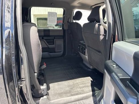 Used 2017 Ford F150 XL w/ Equipment Group 101A Mid AWD/4WD image 11