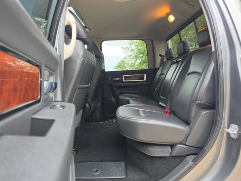 Used 2010 Dodge Ram 1500 Truck Laramie AWD/4WD image 17
