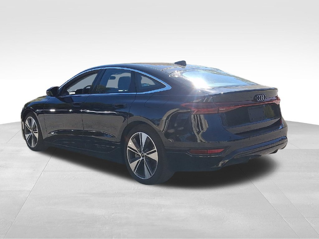 Used 2025 Audi A6 e-tron Prestige RWD image 4
