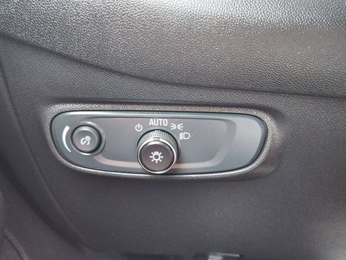 Certified 2024 Chevrolet Equinox LT FWD image 26
