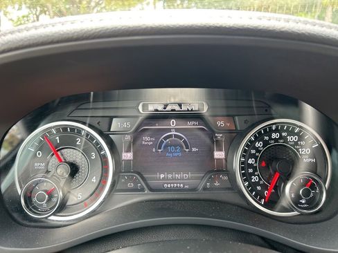 Used 2020 RAM 3500 Laramie w/ Night Edition image 17