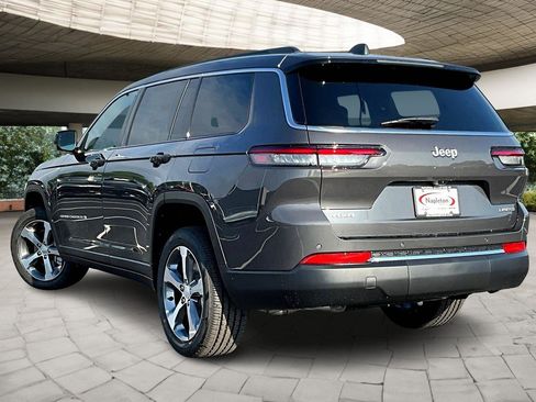 New 2025 Jeep Grand Cherokee L Limited w/ Trailer Tow Package image 3