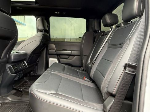 Used 2025 Ford F150 Raptor AWD/4WD image 36