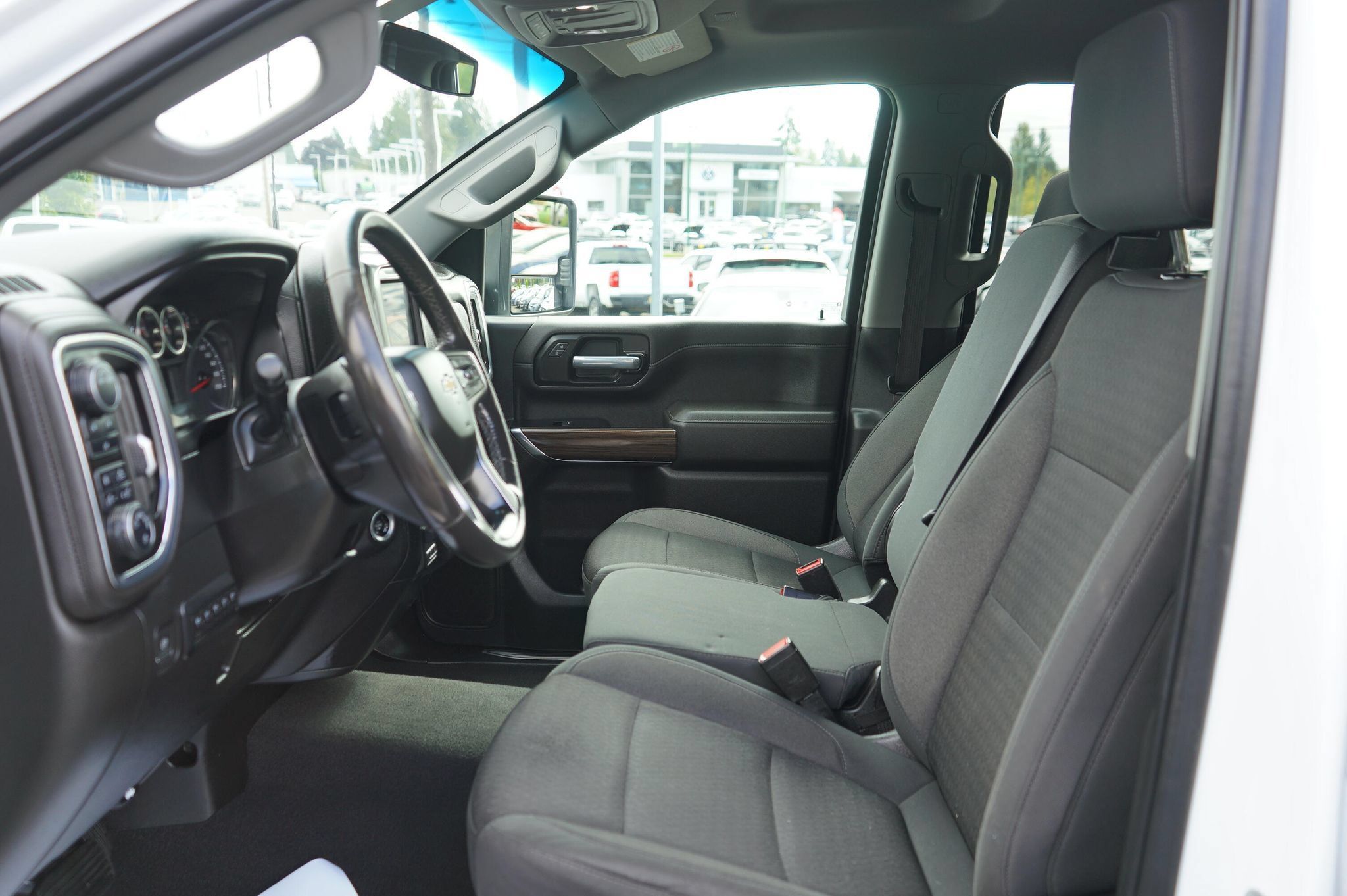Used 2022 Chevrolet Silverado 3500 LT w/ Convenience Package AWD/4WD image 10