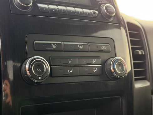 Used 2014 Nissan Titan SV w/ SV Value Truck Package image 34