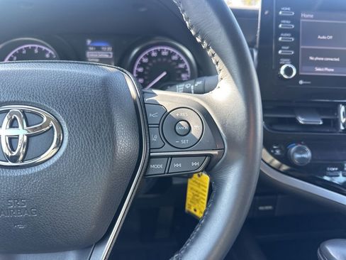 Used 2023 Toyota Camry SE image 15