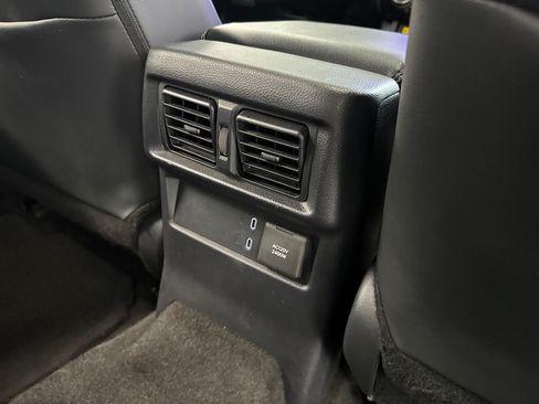 Used 2025 Toyota 4Runner Limited AWD/4WD image 49