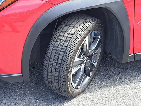 Used 2023 Lexus UX 250h FWD w/ Accessory Package (Z2) image 34