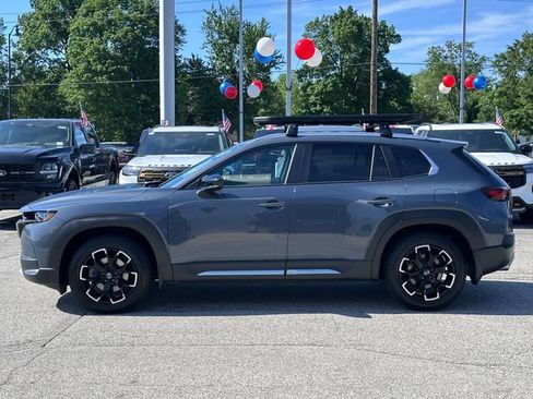 Used 2025 MAZDA CX-50 Meridian Edition w/ Apex Package AWD/4WD image 4