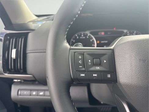New 2026 Nissan Pathfinder SV FWD image 19