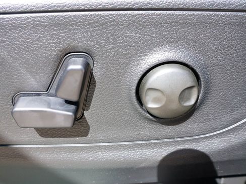 New 2026 RAM 1500 Big Horn AWD/4WD image 7