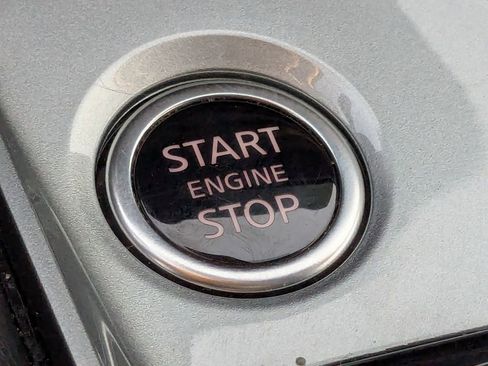 Used 2025 Nissan Altima 2.5 SR w/ SR Premium Package image 30