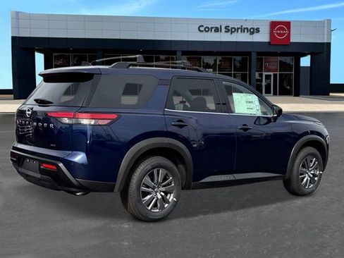 New 2026 Nissan Pathfinder SV image 5