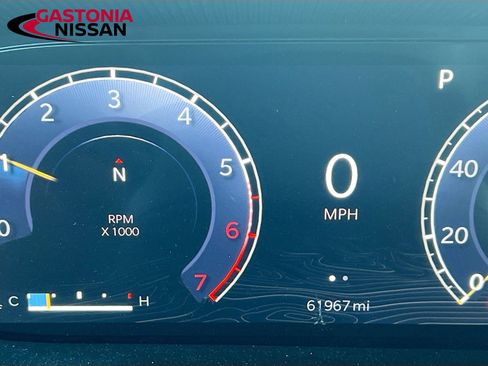 Used 2024 Jeep Wagoneer Series II w/ Flexible Seating Group image 15