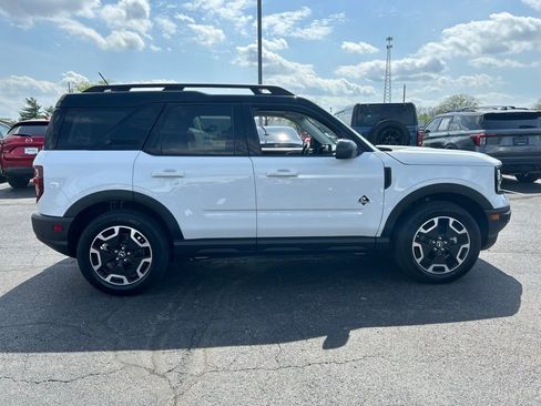 Certified 2024 Ford Bronco Sport Outer Banks w/ Tech Package AWD/4WD image 9