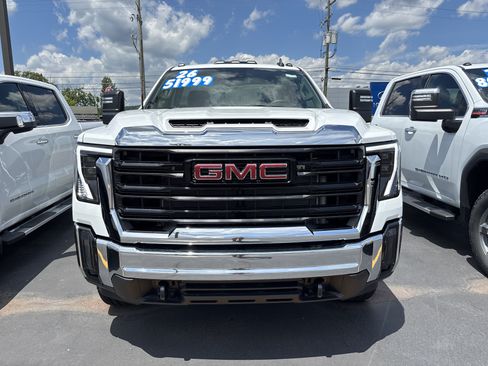 New 2026 GMC Sierra 3500 Pro w/ Convenience Package AWD/4WD image 2
