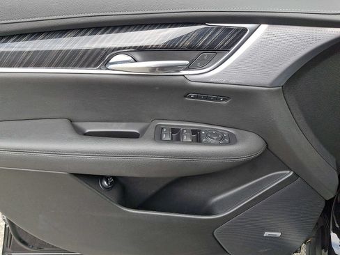 Certified 2024 Cadillac XT6 Premium Luxury w/ LPO, Floor Liner Package AWD/4WD image 10