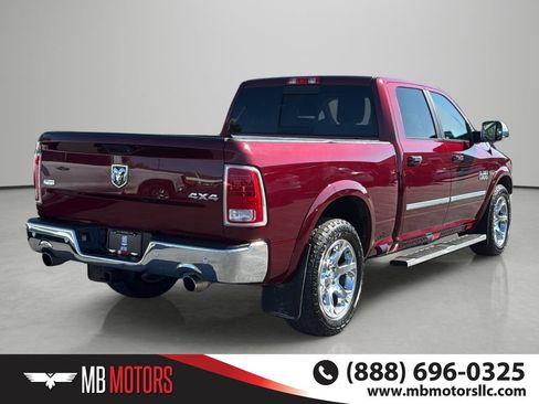 Used 2017 RAM 1500 Laramie AWD/4WD image 4