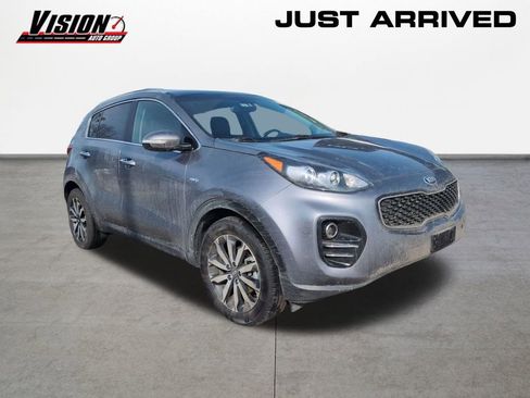 Used 2019 Kia Sportage EX image 3