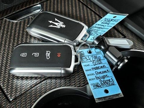 New 2025 Maserati Grecale Folgore image 15