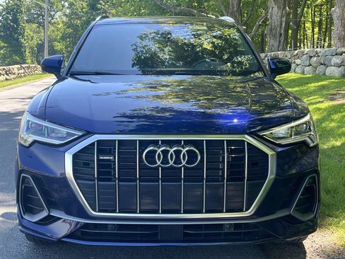 Used 2023 Audi Q3 2.0T Premium AWD/4WD image 4