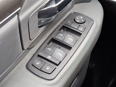 Certified 2019 RAM 1500 Classic Warlock image 29