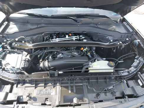 New 2026 Ford Explorer ST-Line w/ ST-Line Street Pack RWD image 31