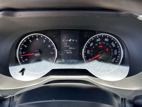 Used 2022 Toyota RAV4 LE w/ Carpet Mat Package (TMS) FWD image 11