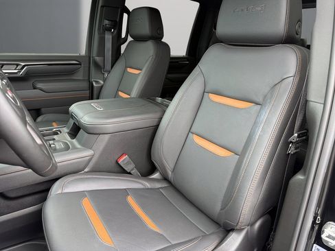 Certified 2026 GMC Sierra 2500 AT4 w/ AT4 Premium Plus Package AWD/4WD image 13