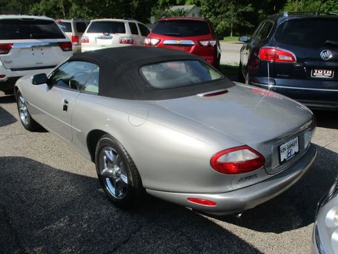 Used 1998 Jaguar XK8 Convertible image 6