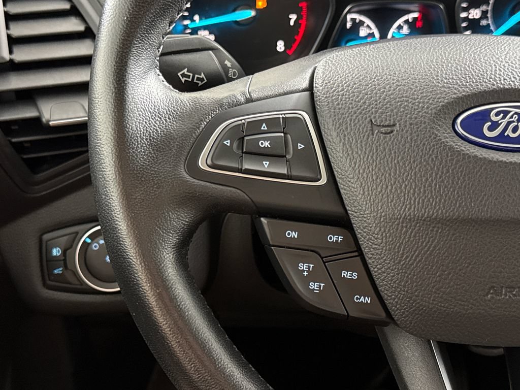 Used 2019 Ford Escape SEL FWD image 15