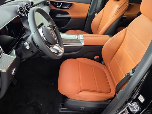 New 2026 Mercedes-Benz GLC 300 image 6