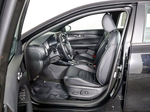 Used 2023 Kia Forte GT-Line w/ GT-Line Premium Package FWD image 31